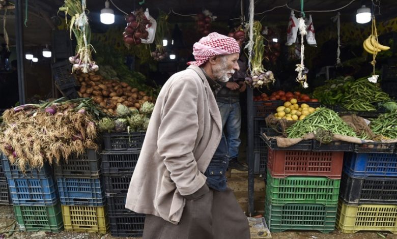 شراء السلم الاجتماعي يرهق خزينة الجزائر